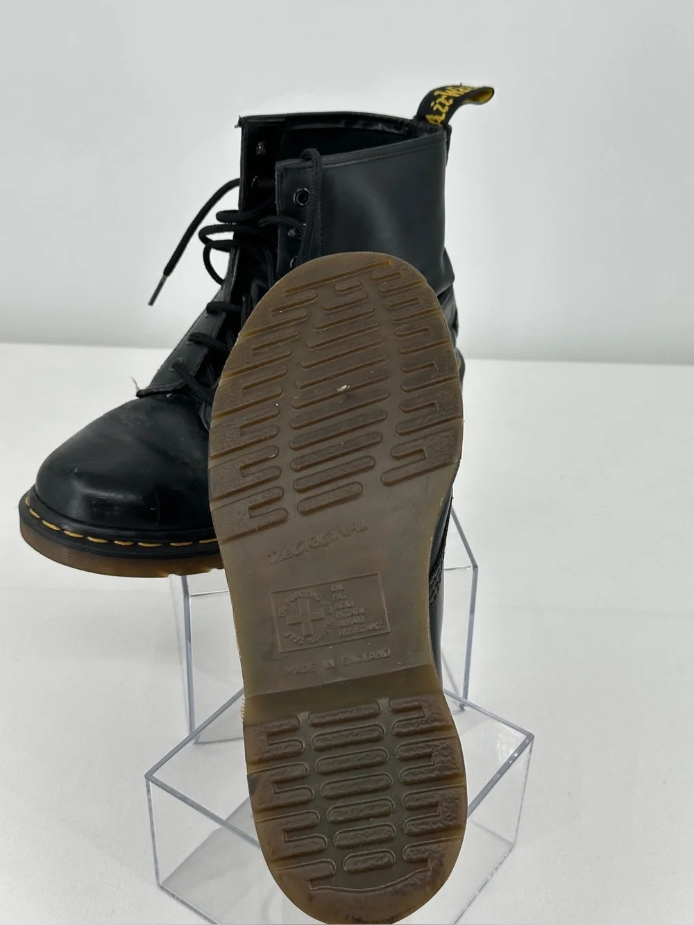 Vintage 1990’s Dr. Martens 1460 Made in England 8-Eye Boots UK 6.5